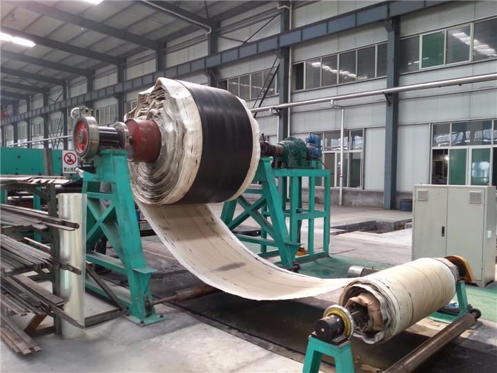 防止鋼絲繩芯輸送帶的縱裂事故,技巧掌握很重(圖1) 防止鋼絲繩芯輸送帶的縱裂事故,技巧掌握很重(圖1)